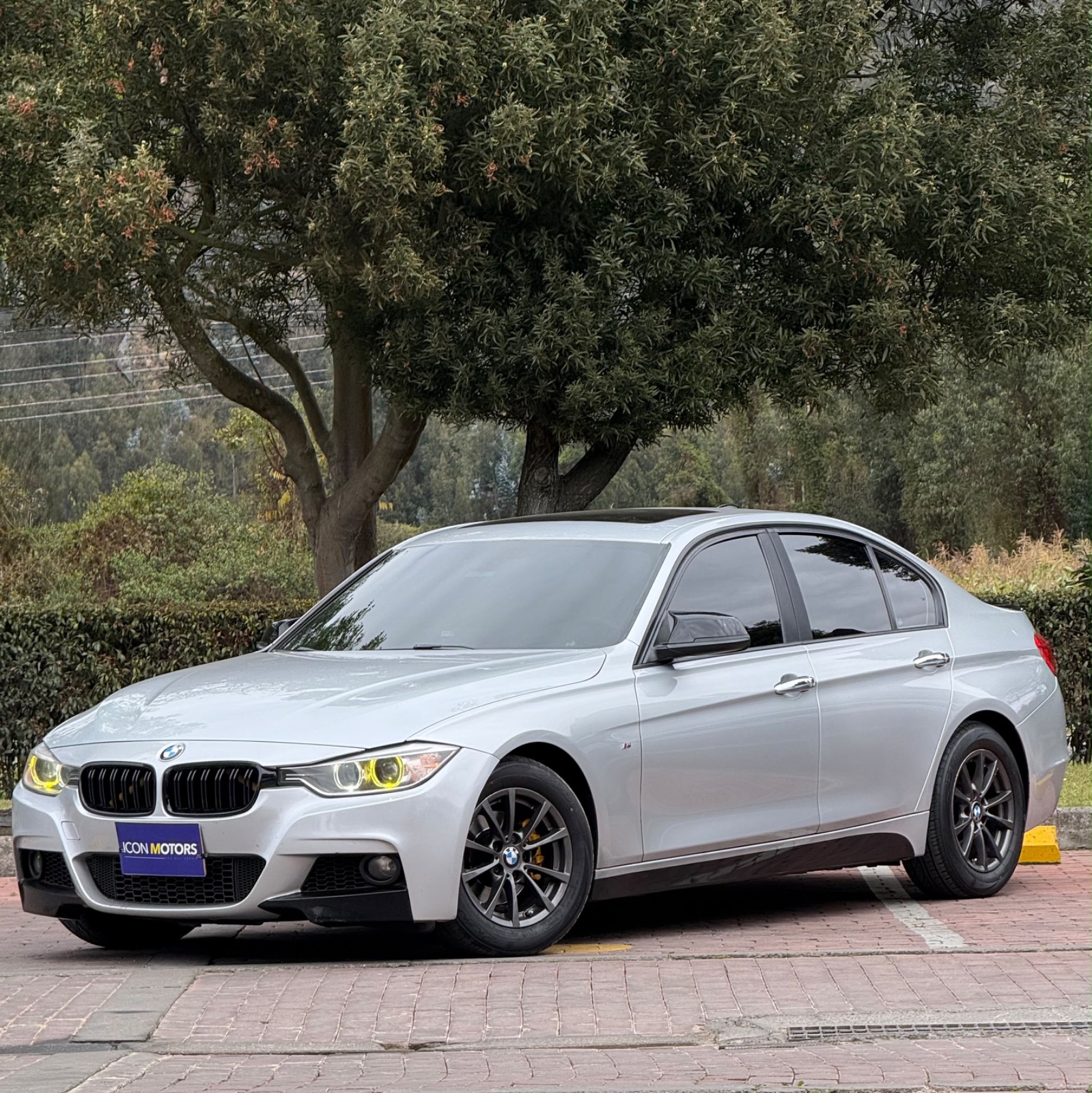 BMW 320 I