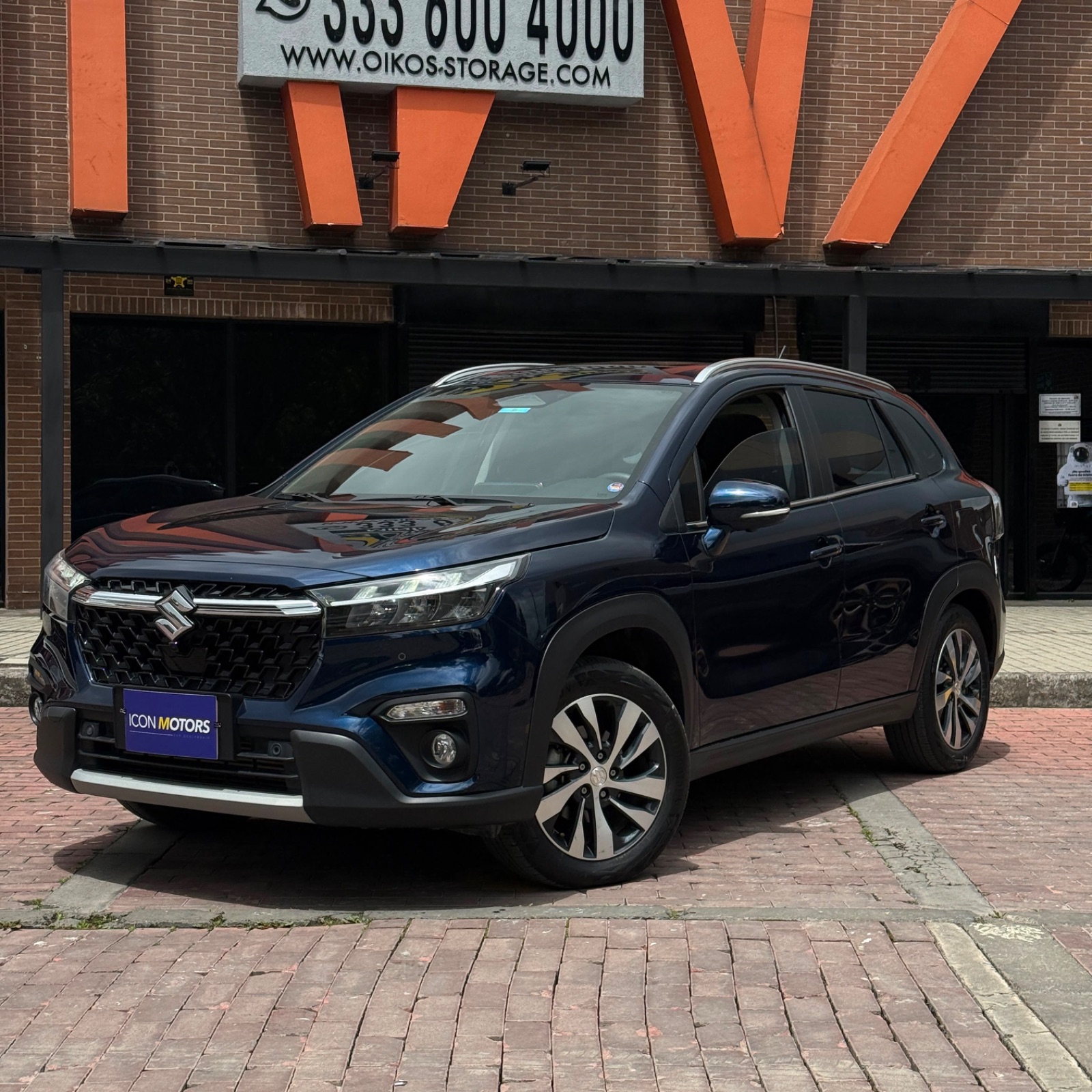 SUZUKI