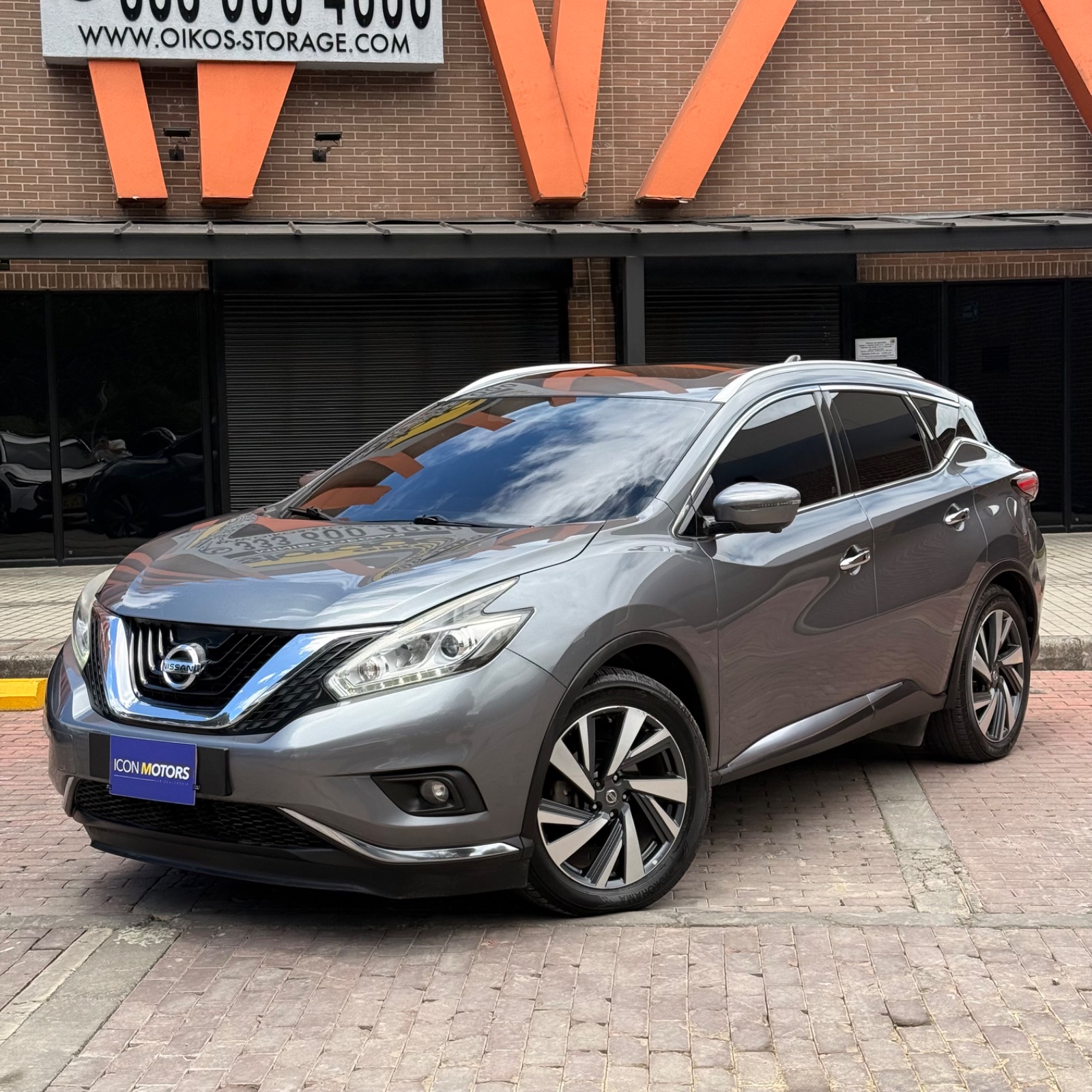 NISSAN