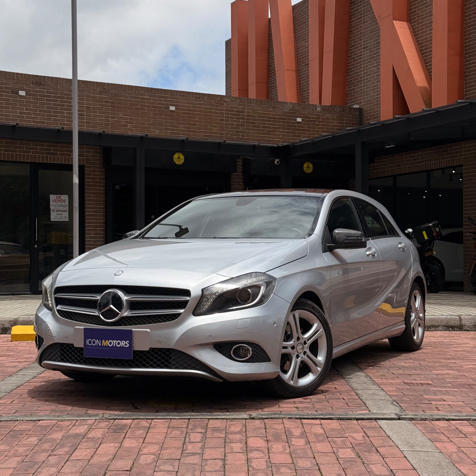 MERCEDES BENZ A 200