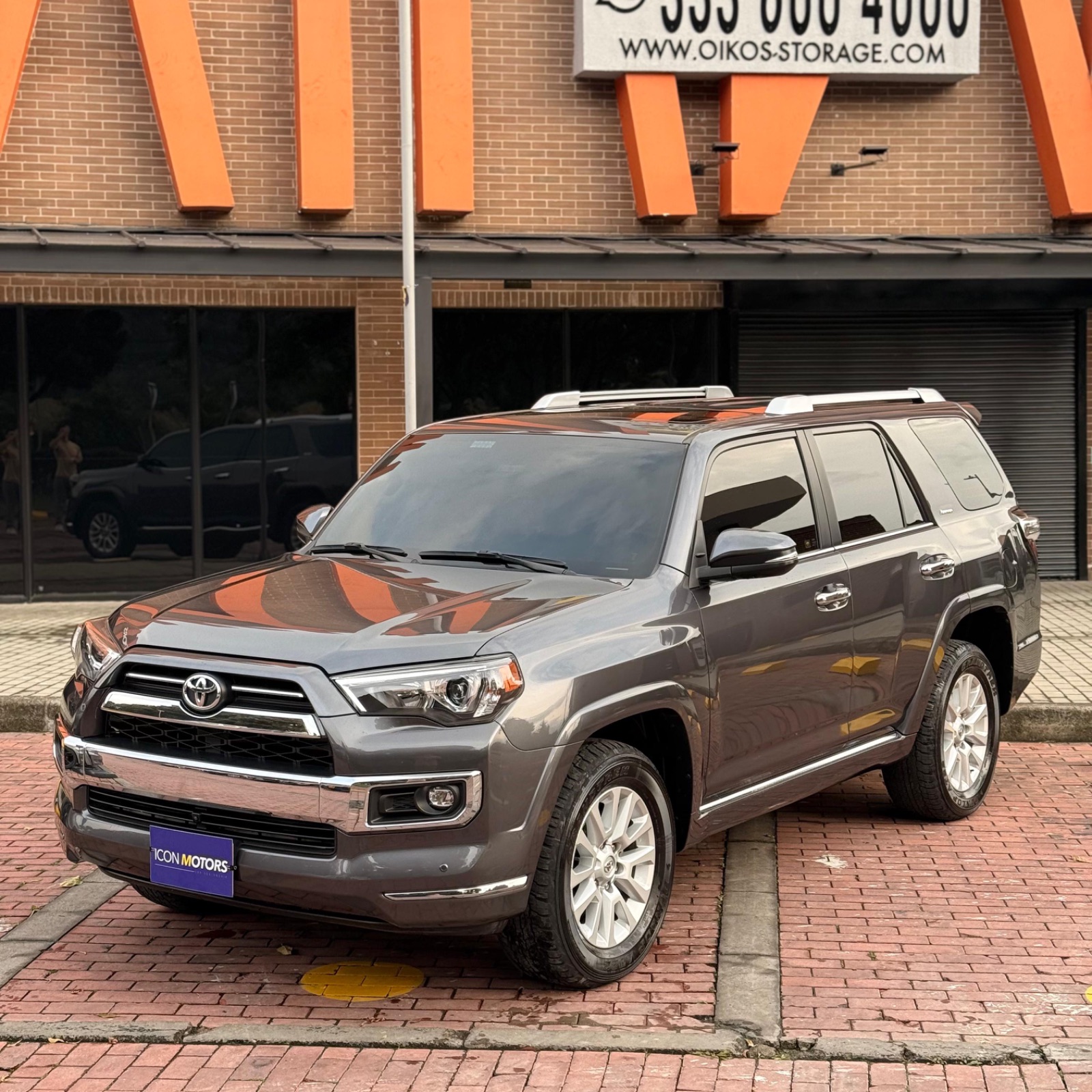 TOYOTA 4Runner Limited