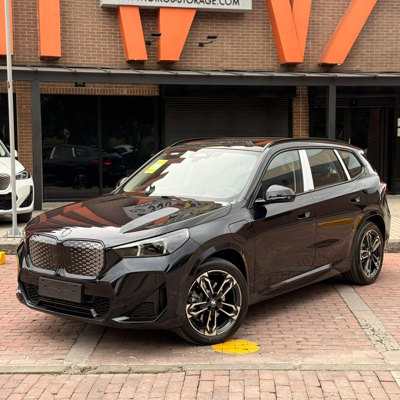 BMW