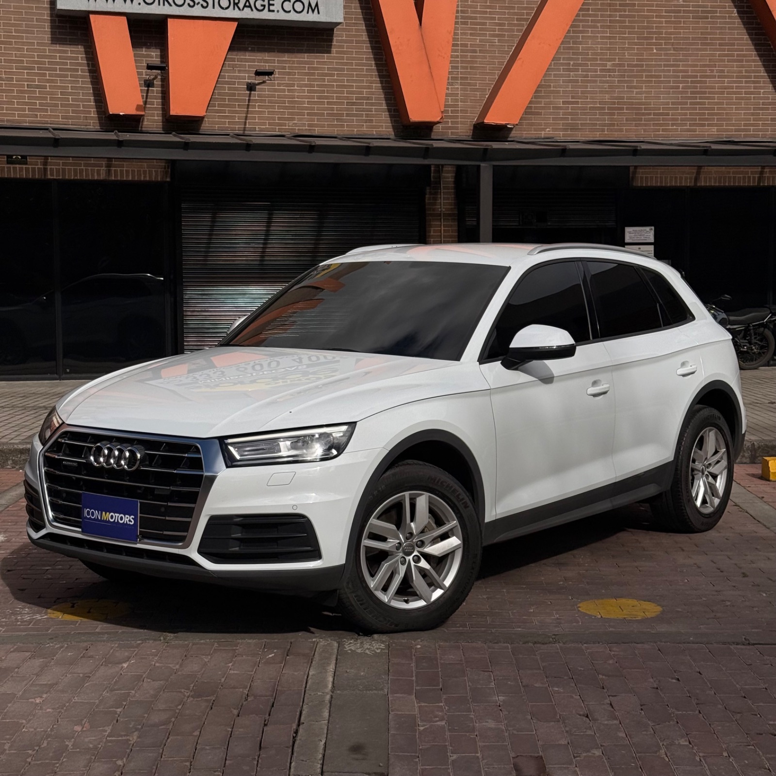 AUDI Q5